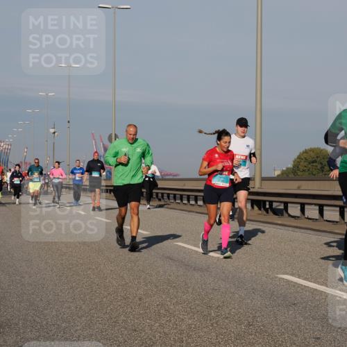 03.10.2025 - Köhlbrandbrückenlauf Fabian Wolf http://msf.ph/oto/9043026 03.10.2025 09:56:16 Position 3 3793, 3186 meine-sportfotos.de