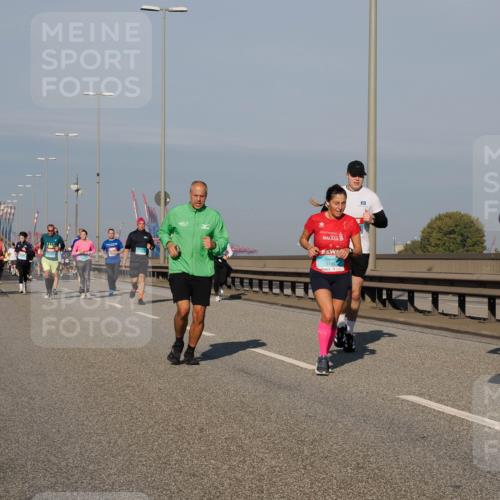 03.10.2025 - Köhlbrandbrückenlauf Fabian Wolf http://msf.ph/oto/9043035 03.10.2025 09:56:16 Position 3 3793, 3186 meine-sportfotos.de