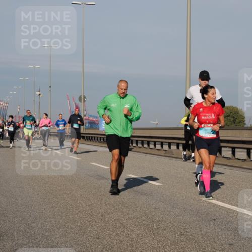 03.10.2025 - Köhlbrandbrückenlauf Fabian Wolf http://msf.ph/oto/9043070 03.10.2025 09:56:17 Position 3 3793 meine-sportfotos.de