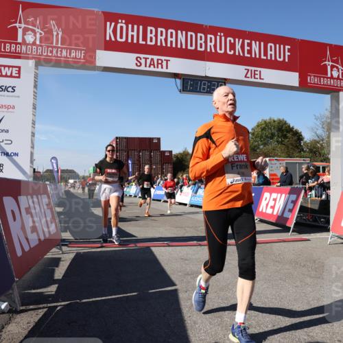 03.10.2025 - Köhlbrandbrückenlauf Lena Gebhardt http://msf.ph/oto/9043080 03.10.2025 13:18:39 Ziel 4154, 4606, 4796, 4812, 4819, 4826, 4882, 5115, 5178, 6084, 6429, 6500, 6596, 6700, 6758 meine-sportfotos.de