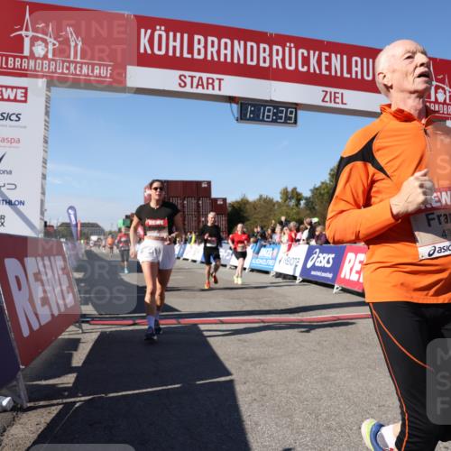 03.10.2025 - Köhlbrandbrückenlauf Lena Gebhardt http://msf.ph/oto/9043089 03.10.2025 13:18:39 Ziel 4154, 4606, 4796, 4812, 4819, 4826, 4882, 5115, 5178, 6084, 6429, 6500, 6596, 6700, 6758 meine-sportfotos.de