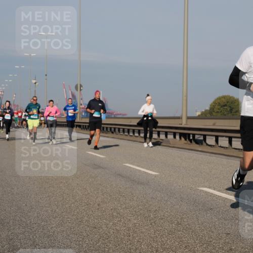 03.10.2025 - Köhlbrandbrückenlauf Fabian Wolf http://msf.ph/oto/9043122 03.10.2025 09:56:19 Position 3  meine-sportfotos.de