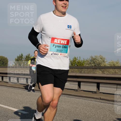 03.10.2025 - Köhlbrandbrückenlauf Fabian Wolf http://msf.ph/oto/9043152 03.10.2025 09:56:20 Position 3 3157 meine-sportfotos.de