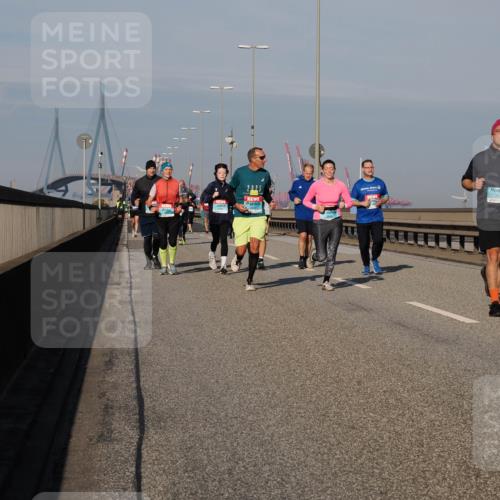 03.10.2025 - Köhlbrandbrückenlauf Fabian Wolf http://msf.ph/oto/9043189 03.10.2025 09:56:22 Position 3 3146 meine-sportfotos.de