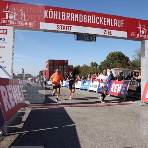 03.10.2025 - Köhlbrandbrückenlauf Lena Gebhardt http://msf.ph/oto/9043248 03.10.2025 13:18:48 Ziel 4077, 4556, 4606, 4756, 4812, 5115, 6429, 6500, 6506, 6556, 6596 meine-sportfotos.de