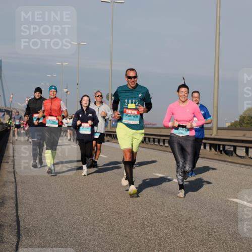 03.10.2025 - Köhlbrandbrückenlauf Fabian Wolf http://msf.ph/oto/9043284 03.10.2025 09:56:25 Position 3 2, 0, 25, 3550, 3549 meine-sportfotos.de