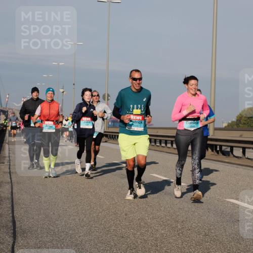 03.10.2025 - Köhlbrandbrückenlauf Fabian Wolf http://msf.ph/oto/9043292 03.10.2025 09:56:25 Position 3 12, 2, 0, 25, 3550, 3549 meine-sportfotos.de