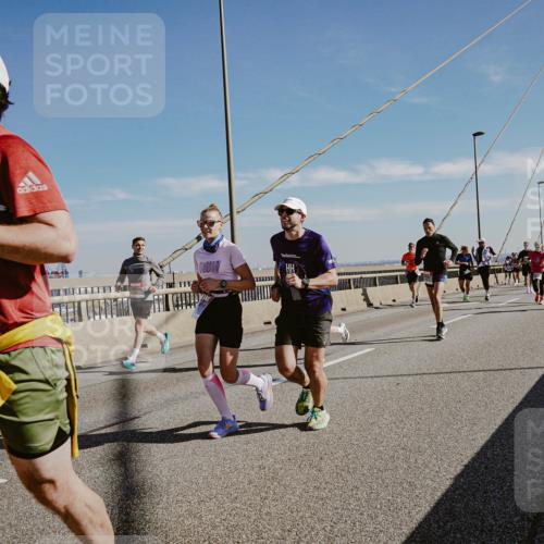 03.10.2025 - Köhlbrandbrückenlauf Michael Burmester http://msf.ph/oto/9043319 03.10.2025 12:24:49 Position 1  meine-sportfotos.de