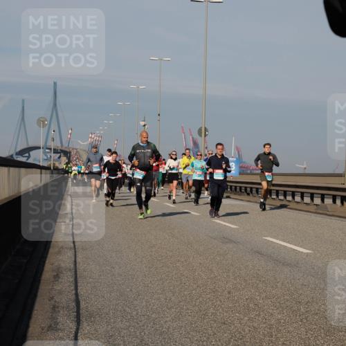 03.10.2025 - Köhlbrandbrückenlauf Fabian Wolf http://msf.ph/oto/9043446 03.10.2025 09:56:30 Position 3  meine-sportfotos.de