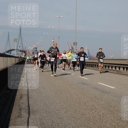 03.10.2025 - Köhlbrandbrückenlauf Fabian Wolf http://msf.ph/oto/9043453 03.10.2025 09:56:30 Position 3  meine-sportfotos.de