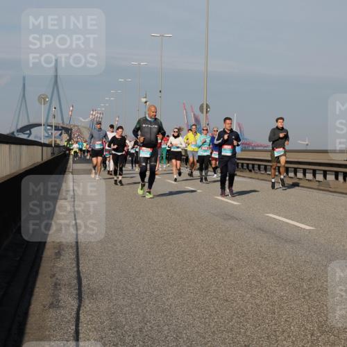 03.10.2025 - Köhlbrandbrückenlauf Fabian Wolf http://msf.ph/oto/9043460 03.10.2025 09:56:30 Position 3  meine-sportfotos.de