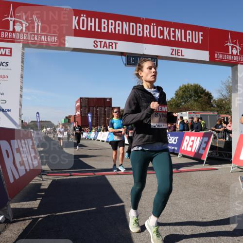 03.10.2025 - Köhlbrandbrückenlauf Lena Gebhardt http://msf.ph/oto/9043520 03.10.2025 13:19:04 Ziel 4630, 4631, 4676, 4816, 4876, 4889, 5027, 5304, 5449, 5974, 6088, 6117, 6127, 6267, 6475, 6573, 6795 meine-sportfotos.de