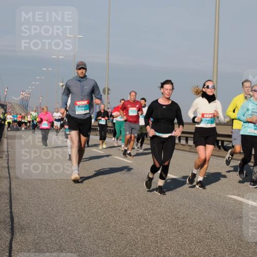 03.10.2025 - Köhlbrandbrückenlauf Fabian Wolf http://msf.ph/oto/9043643 03.10.2025 09:56:37 Position 3 3723 meine-sportfotos.de