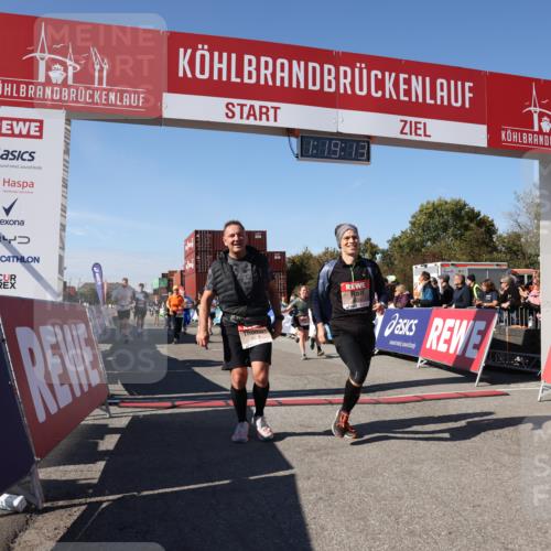 03.10.2025 - Köhlbrandbrückenlauf Lena Gebhardt http://msf.ph/oto/9043689 03.10.2025 13:19:13 Ziel 4143, 4593, 4630, 4631, 4632, 4690, 4725, 4727, 4816, 4828, 4876, 4996, 5027, 5853, 5858, 6088, 6127, 6225, 6226, 6576 meine-sportfotos.de