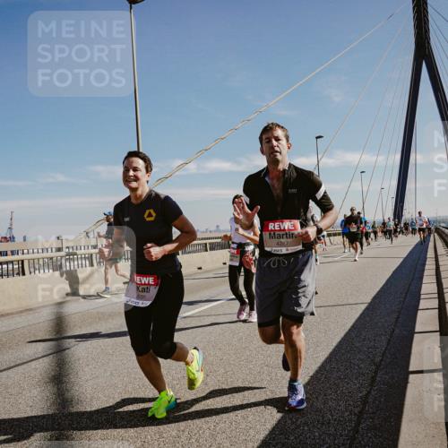 03.10.2025 - Köhlbrandbrückenlauf Michael Burmester http://msf.ph/oto/9043769 03.10.2025 12:25:24 Position 1 5791, 4287 meine-sportfotos.de