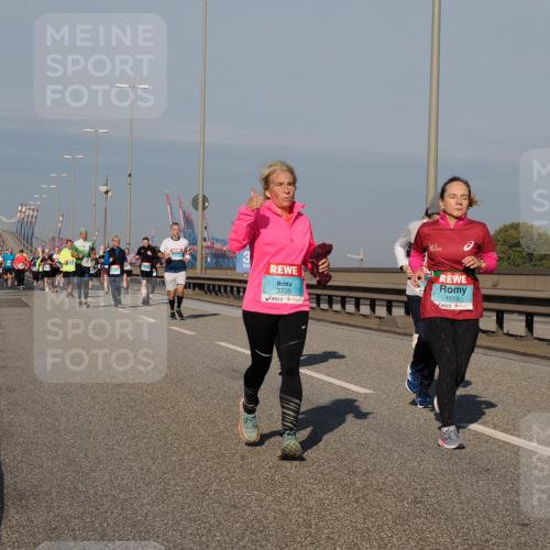 03.10.2025 - Köhlbrandbrückenlauf Fabian Wolf http://msf.ph/oto/9043843 03.10.2025 09:56:44 Position 3 3735, 1515, 1627 meine-sportfotos.de