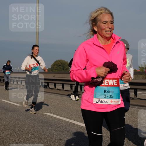 03.10.2025 - Köhlbrandbrückenlauf Fabian Wolf http://msf.ph/oto/9043910 03.10.2025 09:56:46 Position 3 3, 3735, 284 meine-sportfotos.de