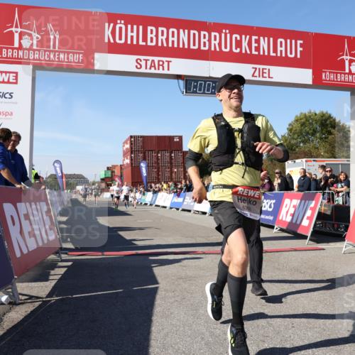 03.10.2025 - Köhlbrandbrückenlauf Lena Gebhardt http://msf.ph/oto/9044017 03.10.2025 13:00:05 Ziel 4192, 4261, 4319, 4554, 6097, 6203, 6368 meine-sportfotos.de