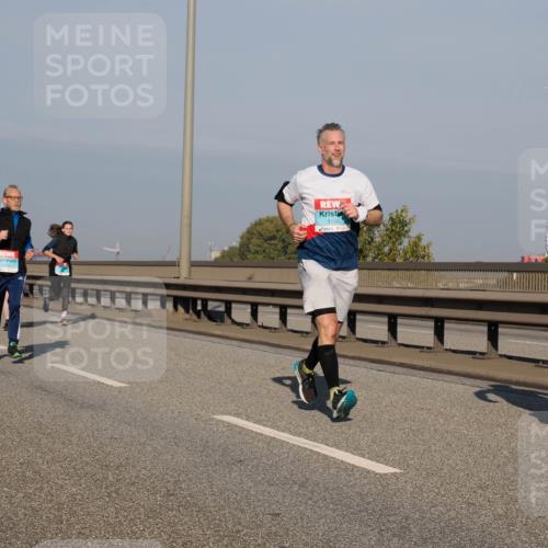 03.10.2025 - Köhlbrandbrückenlauf Fabian Wolf http://msf.ph/oto/9044028 03.10.2025 09:56:51 Position 3 3166, 2214 meine-sportfotos.de