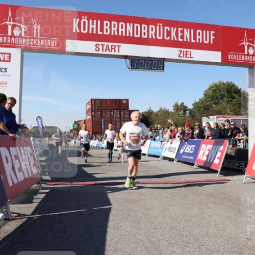 03.10.2025 - Köhlbrandbrückenlauf Lena Gebhardt http://msf.ph/oto/9044072 03.10.2025 13:00:09 Ziel 4020, 4192, 4261, 4319, 6097, 6203, 6368, 6798 meine-sportfotos.de