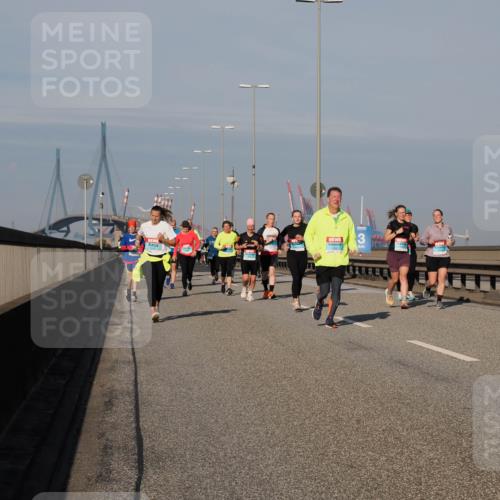 03.10.2025 - Köhlbrandbrückenlauf Fabian Wolf http://msf.ph/oto/9044159 03.10.2025 09:56:56 Position 3 1222, 15 meine-sportfotos.de