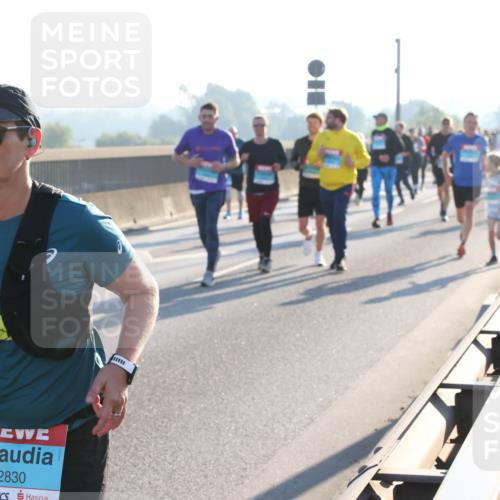 03.10.2025 - Köhlbrandbrückenlauf Lena Gebhardt http://msf.ph/oto/9044173 03.10.2025 09:27:06 Position 1 2014, 2830 meine-sportfotos.de
