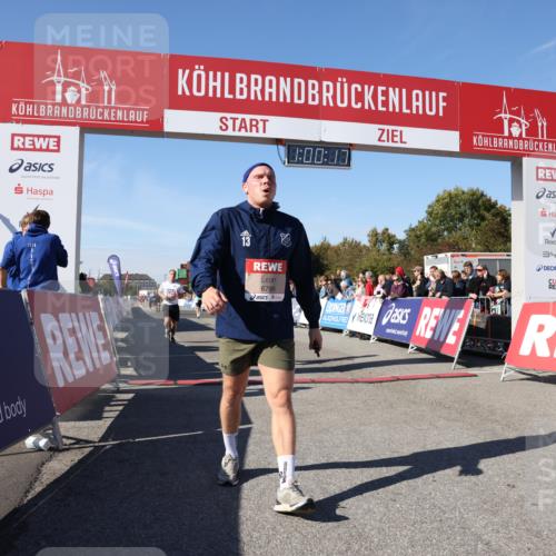03.10.2025 - Köhlbrandbrückenlauf Lena Gebhardt http://msf.ph/oto/9044269 03.10.2025 13:00:17 Ziel 4020, 4192, 4250, 4261, 6097, 6203, 6236, 6707, 6760, 6798 meine-sportfotos.de