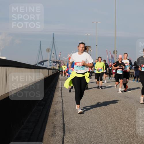 03.10.2025 - Köhlbrandbrückenlauf Fabian Wolf http://msf.ph/oto/9044278 03.10.2025 09:57:00 Position 3 1228, 3057 meine-sportfotos.de