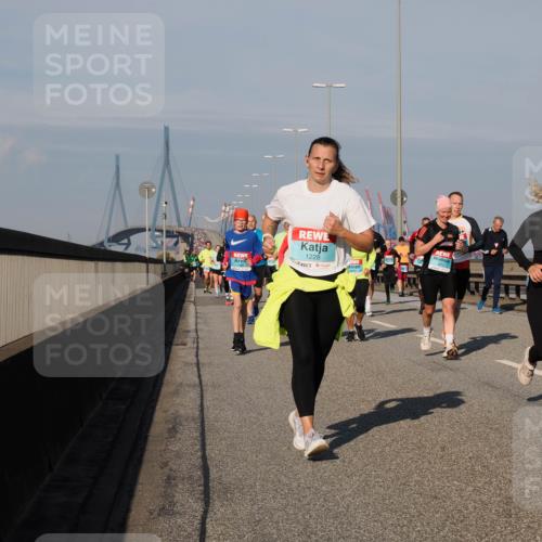 03.10.2025 - Köhlbrandbrückenlauf Fabian Wolf http://msf.ph/oto/9044301 03.10.2025 09:57:01 Position 3 1228, 3062, 1272 meine-sportfotos.de