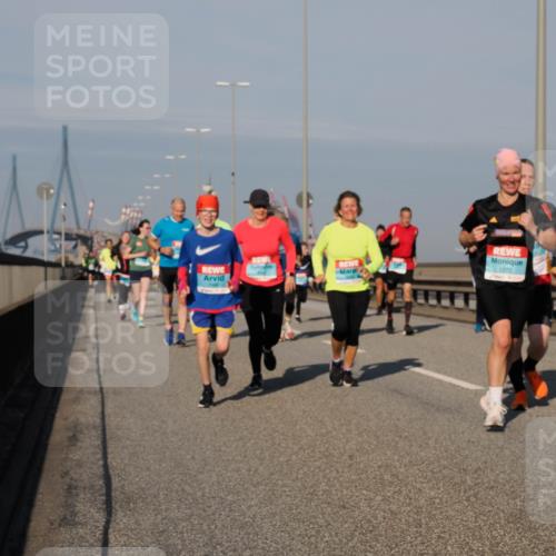 03.10.2025 - Köhlbrandbrückenlauf Fabian Wolf http://msf.ph/oto/9044356 03.10.2025 09:57:03 Position 3 1272 meine-sportfotos.de