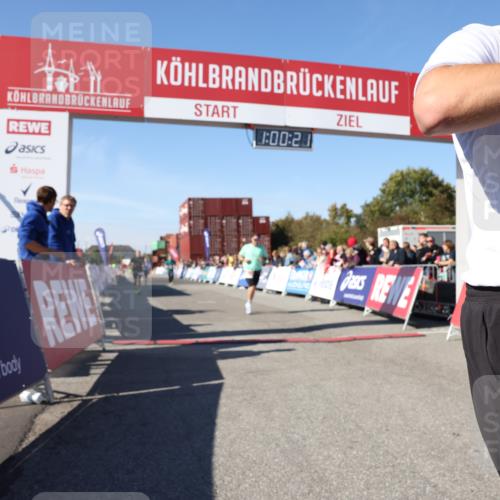 03.10.2025 - Köhlbrandbrückenlauf Lena Gebhardt http://msf.ph/oto/9044370 03.10.2025 13:00:22 Ziel 4020, 4163, 4250, 4275, 6236, 6490, 6707, 6714, 6760, 6798 meine-sportfotos.de