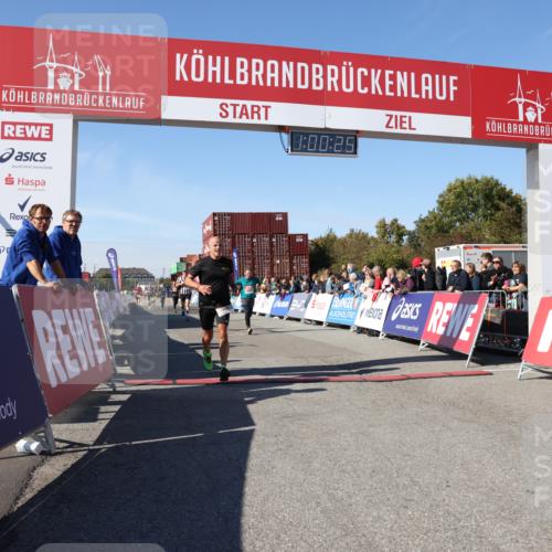 03.10.2025 - Köhlbrandbrückenlauf Lena Gebhardt http://msf.ph/oto/9044433 03.10.2025 13:00:25 Ziel 4163, 4172, 4250, 4275, 6236, 6490, 6707, 6714, 6760 meine-sportfotos.de