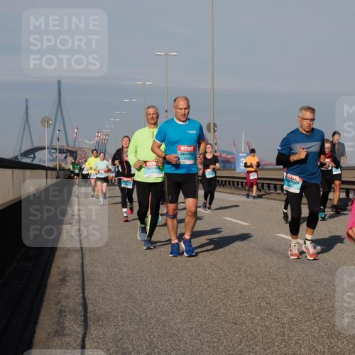 03.10.2025 - Köhlbrandbrückenlauf Fabian Wolf http://msf.ph/oto/9044442 03.10.2025 09:57:07 Position 3 1843, 3459, 193 meine-sportfotos.de