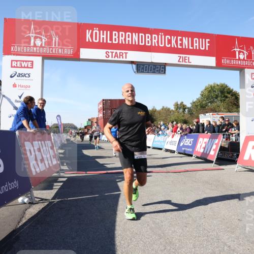 03.10.2025 - Köhlbrandbrückenlauf Lena Gebhardt http://msf.ph/oto/9044474 03.10.2025 13:00:26 Ziel 4163, 4172, 4250, 4275, 4622, 4850, 5664, 6236, 6490, 6707, 6714, 6760 meine-sportfotos.de