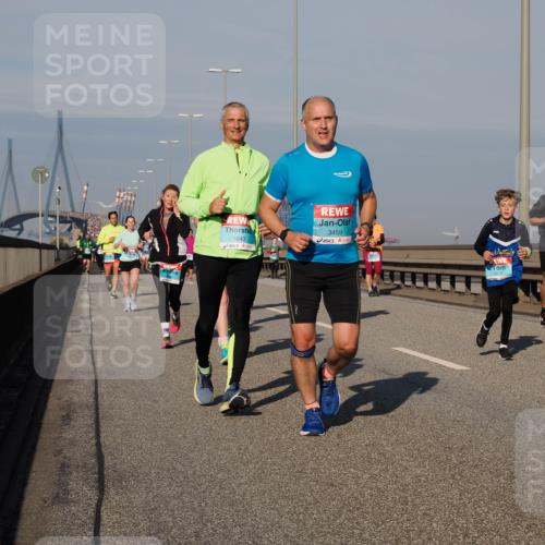 03.10.2025 - Köhlbrandbrückenlauf Fabian Wolf http://msf.ph/oto/9044487 03.10.2025 09:57:08 Position 3 1843, 3459 meine-sportfotos.de