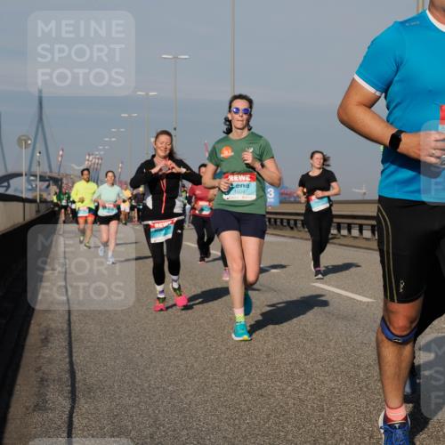 03.10.2025 - Köhlbrandbrückenlauf Fabian Wolf http://msf.ph/oto/9044532 03.10.2025 09:57:10 Position 3 1604, 3459 meine-sportfotos.de