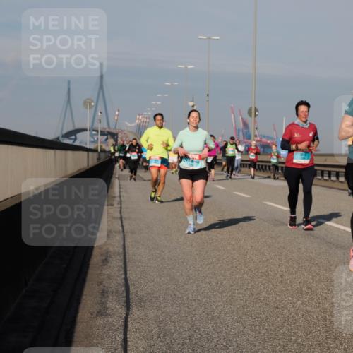 03.10.2025 - Köhlbrandbrückenlauf Fabian Wolf http://msf.ph/oto/9044600 03.10.2025 09:57:13 Position 3 1460 meine-sportfotos.de