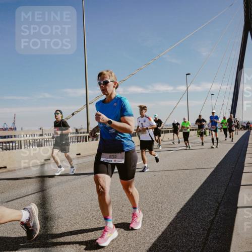 03.10.2025 - Köhlbrandbrückenlauf Michael Burmester http://msf.ph/oto/9044634 03.10.2025 12:26:30 Position 1 5753 meine-sportfotos.de
