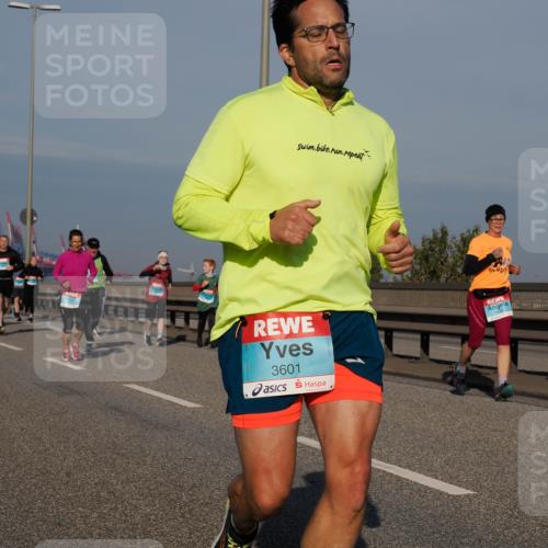 03.10.2025 - Köhlbrandbrückenlauf Fabian Wolf http://msf.ph/oto/9044744 03.10.2025 09:57:19 Position 3 3601, 1596 meine-sportfotos.de