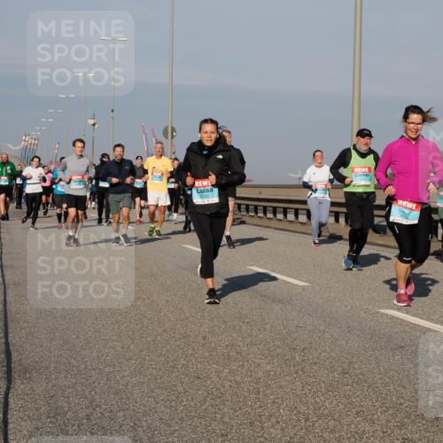 03.10.2025 - Köhlbrandbrückenlauf Fabian Wolf http://msf.ph/oto/9044784 03.10.2025 09:57:22 Position 3 2122, 1674, 6 meine-sportfotos.de