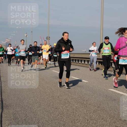 03.10.2025 - Köhlbrandbrückenlauf Fabian Wolf http://msf.ph/oto/9044791 03.10.2025 09:57:22 Position 3 2122, 3798 meine-sportfotos.de