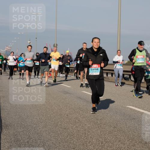 03.10.2025 - Köhlbrandbrückenlauf Fabian Wolf http://msf.ph/oto/9044810 03.10.2025 09:57:23 Position 3 2122, 379 meine-sportfotos.de