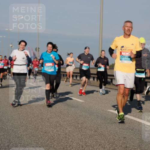03.10.2025 - Köhlbrandbrückenlauf Fabian Wolf http://msf.ph/oto/9044944 03.10.2025 09:57:28 Position 3 1922 meine-sportfotos.de