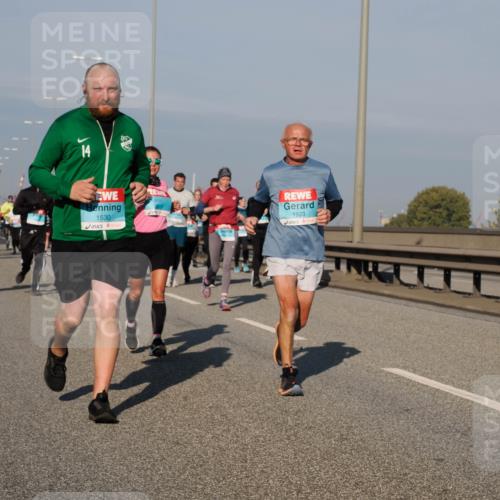 03.10.2025 - Köhlbrandbrückenlauf Fabian Wolf http://msf.ph/oto/9045046 03.10.2025 09:57:32 Position 3 14, 1530, 1523 meine-sportfotos.de
