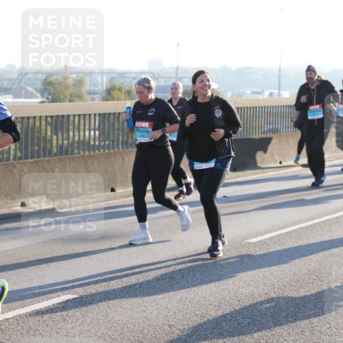 03.10.2025 - Köhlbrandbrückenlauf Lena Gebhardt http://msf.ph/oto/9045182 03.10.2025 09:27:36 Position 1 1958, 1749 meine-sportfotos.de