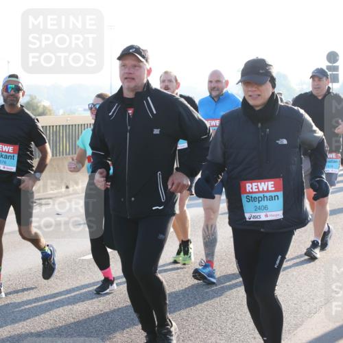 03.10.2025 - Köhlbrandbrückenlauf Lena Gebhardt http://msf.ph/oto/9045413 03.10.2025 09:27:42 Position 1 2375, 2676, 2406, 1518 meine-sportfotos.de