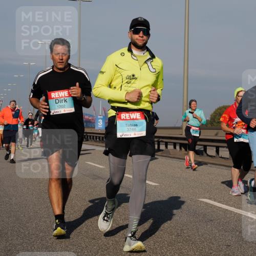 03.10.2025 - Köhlbrandbrückenlauf Fabian Wolf http://msf.ph/oto/9045499 03.10.2025 09:57:50 Position 3 1202, 3, 3748 meine-sportfotos.de