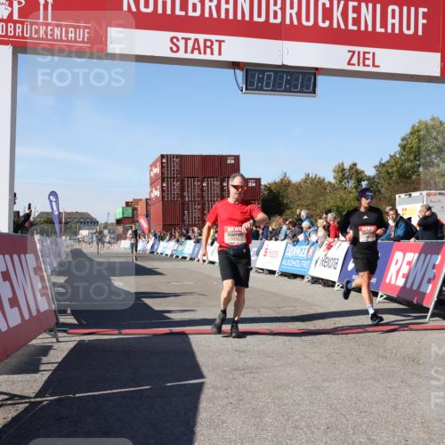 03.10.2025 - Köhlbrandbrückenlauf Lena Gebhardt http://msf.ph/oto/9045501 03.10.2025 13:01:11 Ziel 4039, 4140, 4425, 4737, 5779, 6614 meine-sportfotos.de
