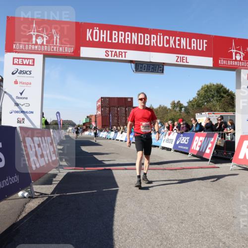 03.10.2025 - Köhlbrandbrückenlauf Lena Gebhardt http://msf.ph/oto/9045522 03.10.2025 13:01:12 Ziel 4039, 4140, 4425, 4737, 5779, 6614 meine-sportfotos.de