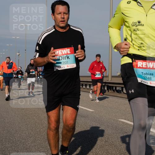 03.10.2025 - Köhlbrandbrückenlauf Fabian Wolf http://msf.ph/oto/9045529 03.10.2025 09:57:51 Position 3 1202, 3748 meine-sportfotos.de